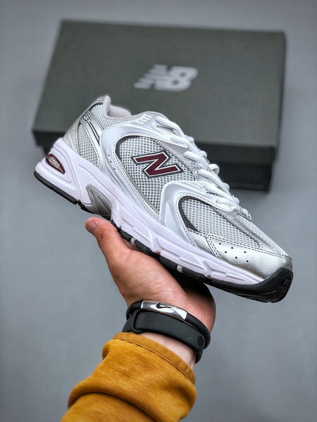 NEW BALANCE 530GS