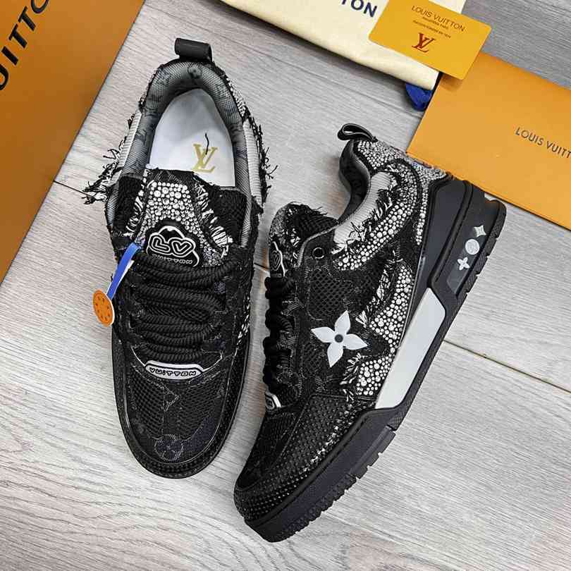 LOUIS VUITTON TRAINER 54