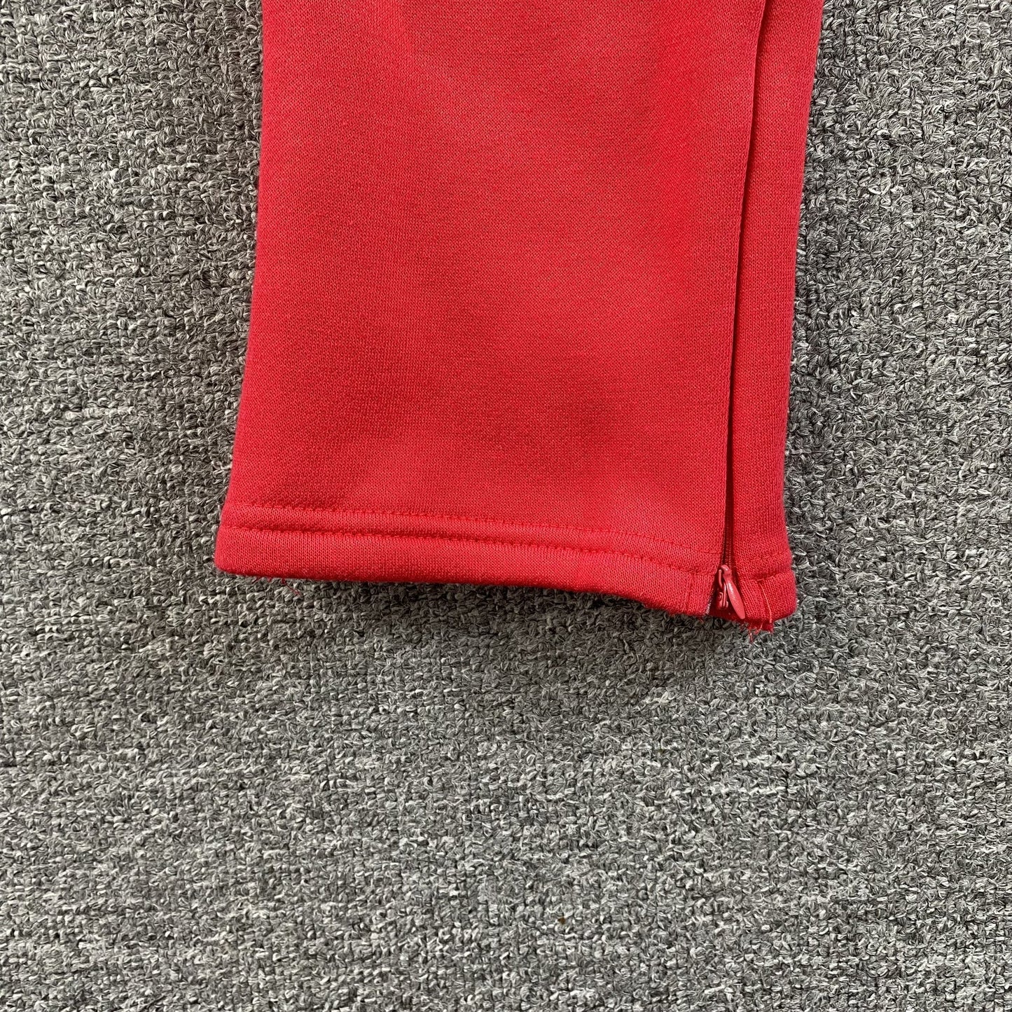 PANTALON DE SURVÊTEMENT SYNA WORLD ROUGE
