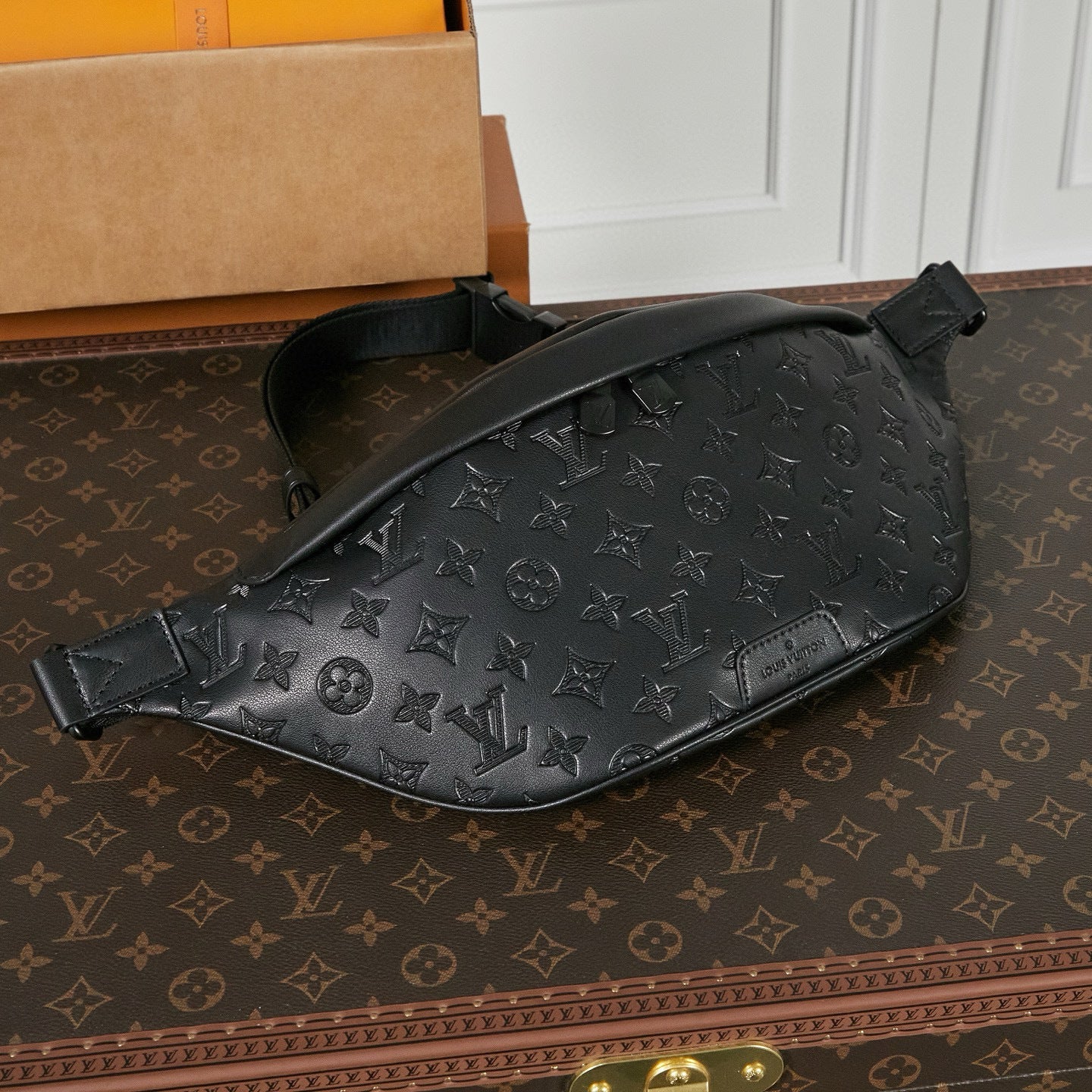 BANANE LOUIS VUITTON