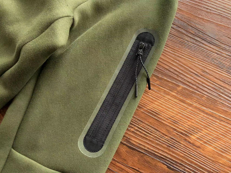 Sweat à capuche Nike Tech Fleece x Vert olive