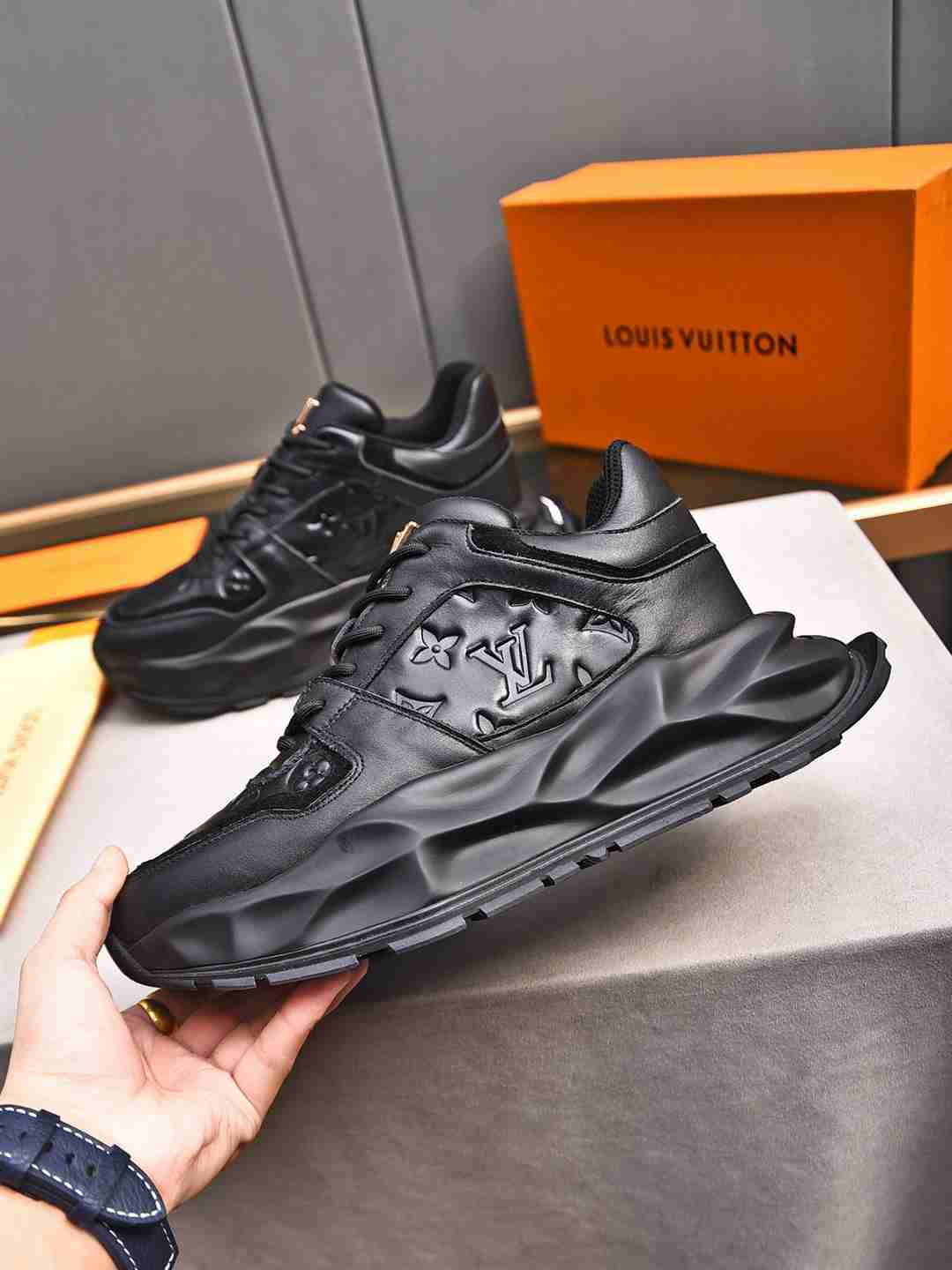 Sneaker LOUIS VUITTON NOIR