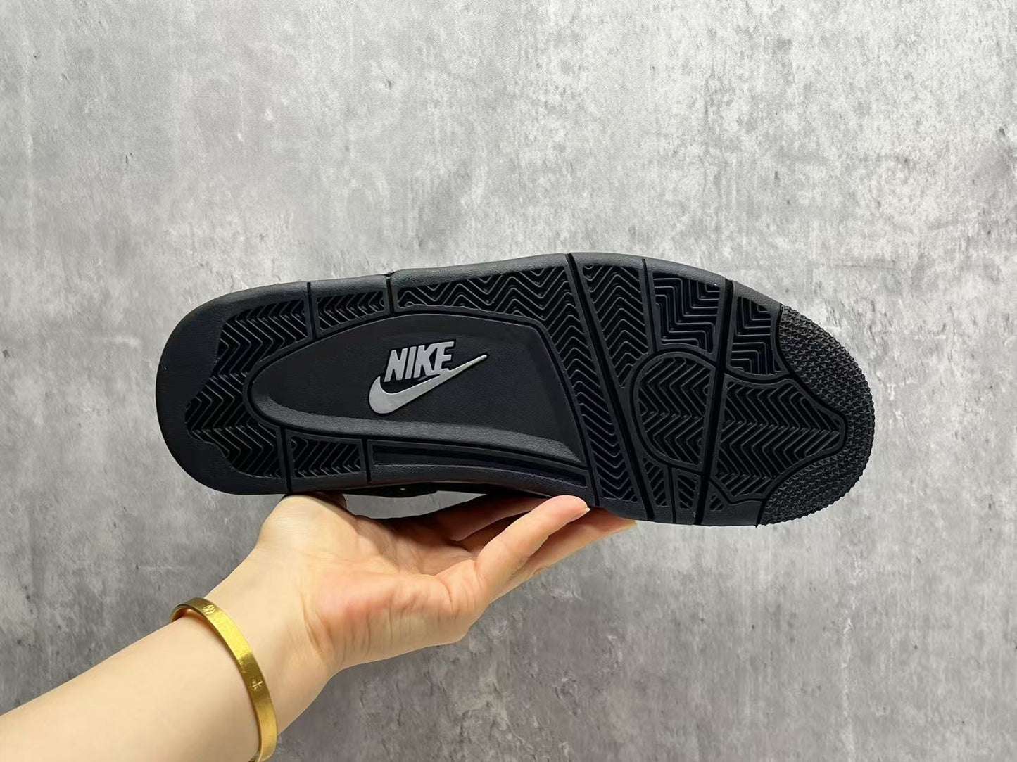 Air Jordan 4 Black Cat