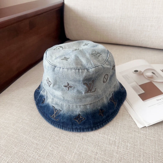 BOB LOUIS VUITTON