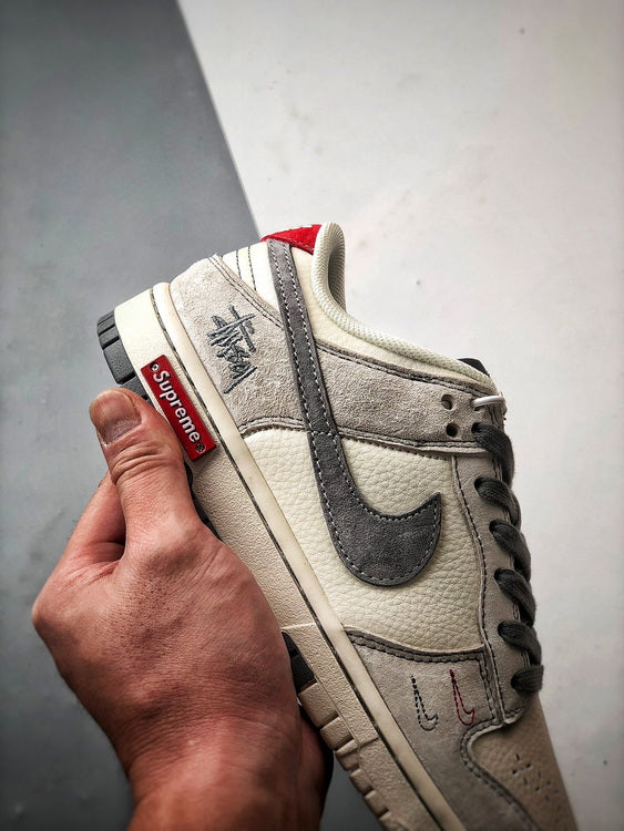 NIKE Dunk Low x Stüssy "On Block at a Time"