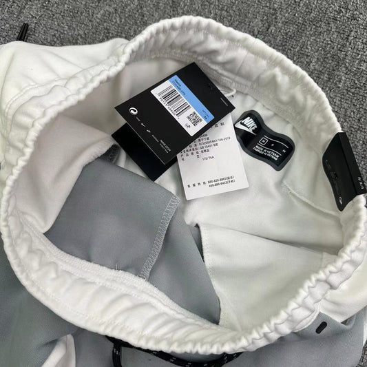 PANTALON NIKE TECH FLEECE x BLEU SARCELLE délavé