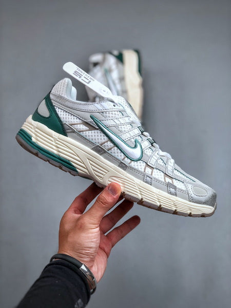 NIKE P-6000 Initiator Running