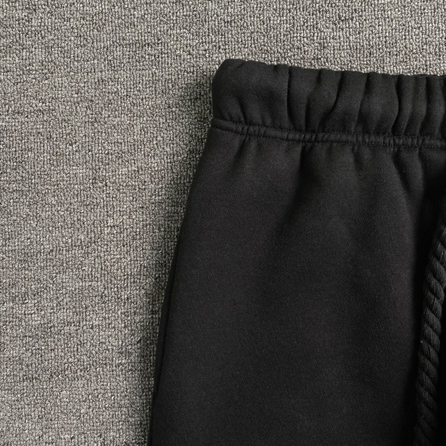 PANTALON DE SURVÊTEMENT SYNA WORLD AVEC LOGO SYNA NOIR