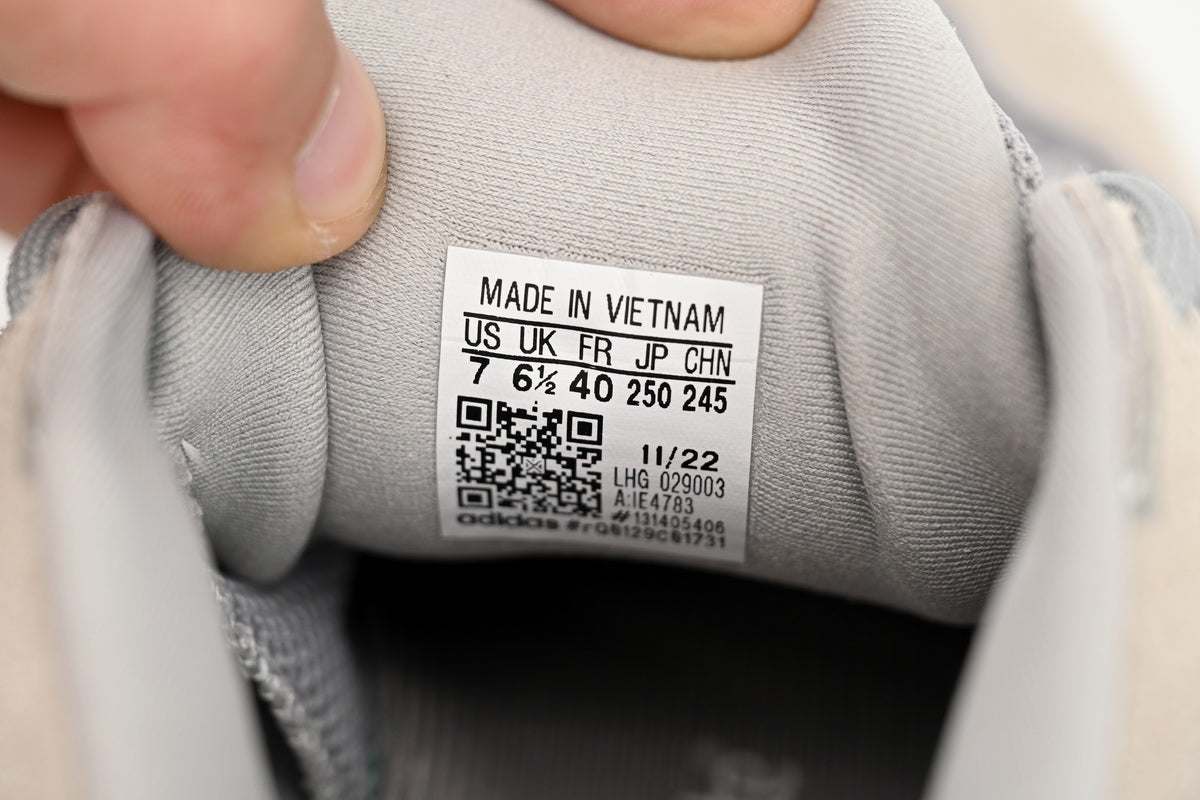 YEEZY 500 green-gray