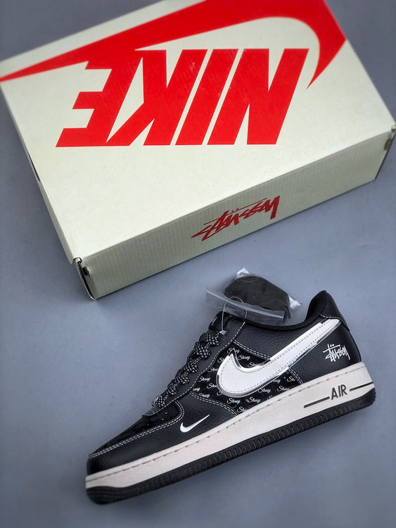 Nike Air Force 1 Low stussy