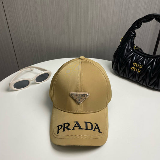 CASQUETTE PRADA