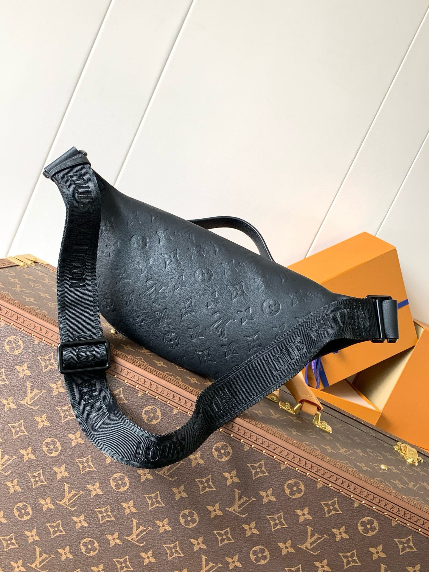 BANANE LOUIS VUITTON