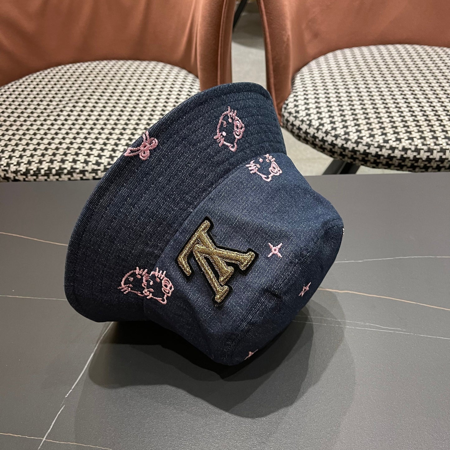 BOB LOUIS VUITTON