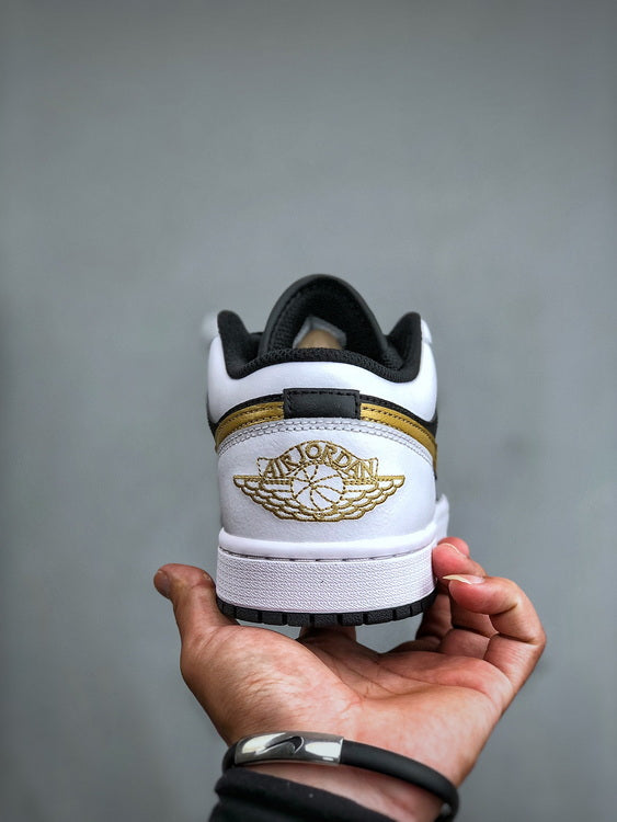 Air Jordan 1 Low GOLD SWOOSH
