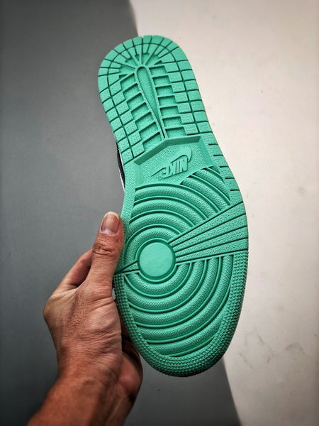 Air Jordan 1 Low green glow PANDA
