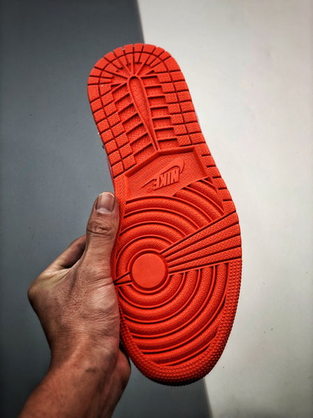 Air Jordan 1 Low team orange