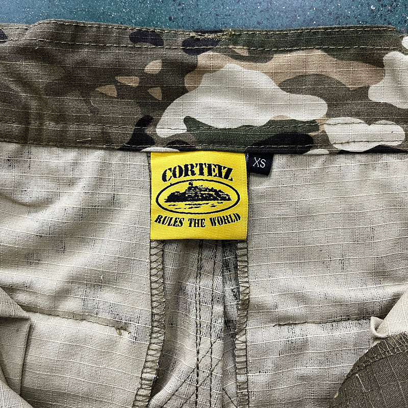 PANTALON CARGO CORTEIZ CAMOUFLAGE