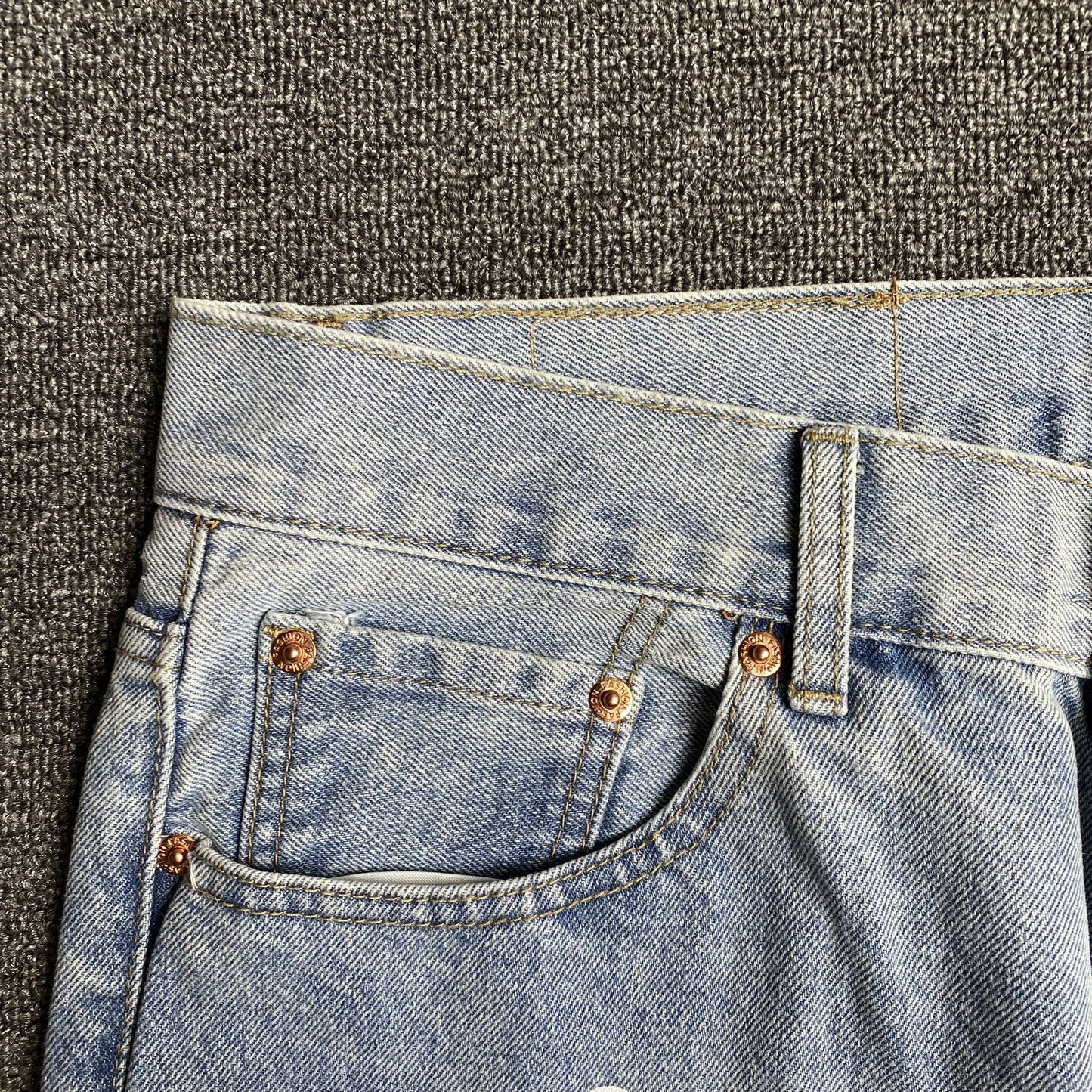 Jean Denim Tears x Levi's délavé clair