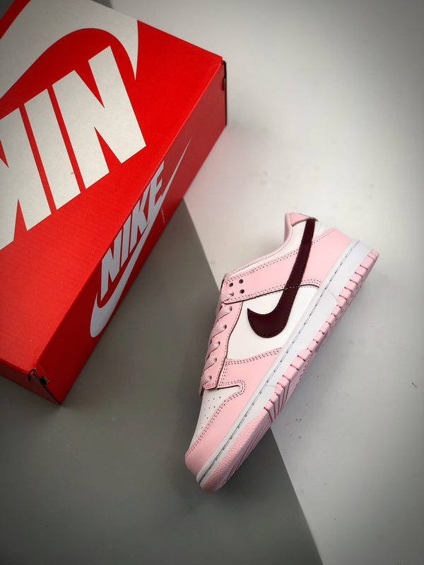 NIKE Dunk Low Pink Red White