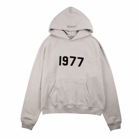 Sweat à capuche FEAR OF GOD ESSENTIALS « 1977 » gris pierre