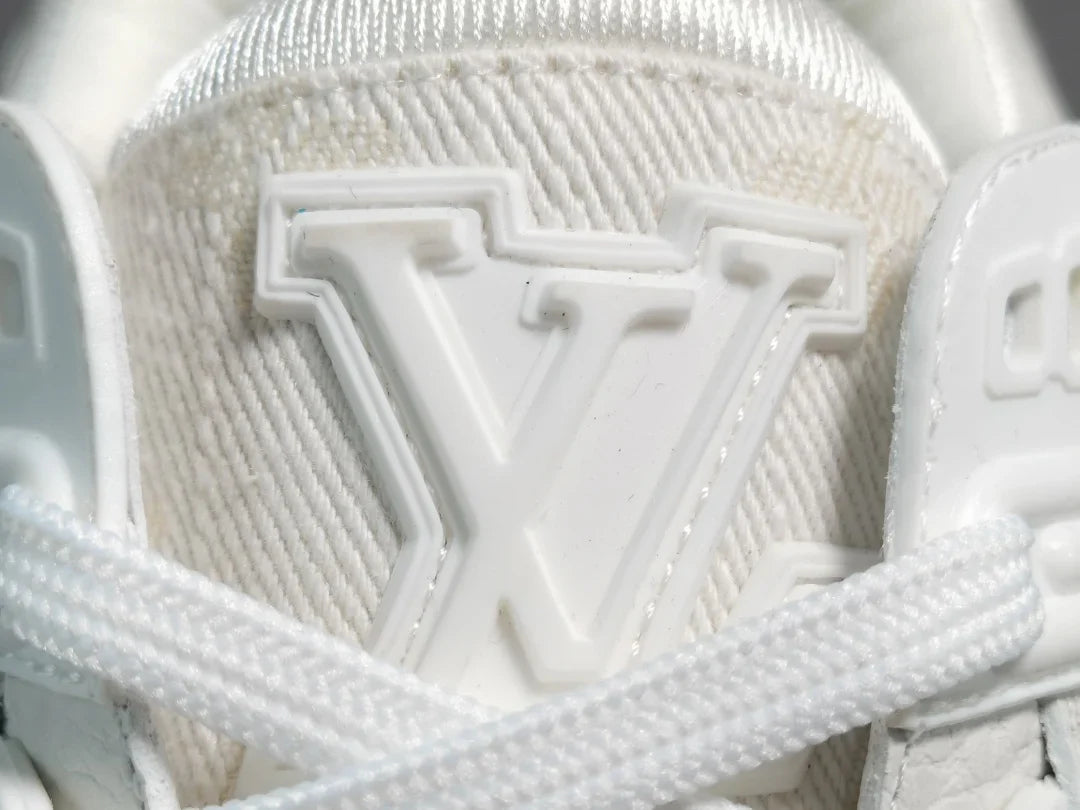 LOUIS VUITTON TRAINER SNEAKER BLANC