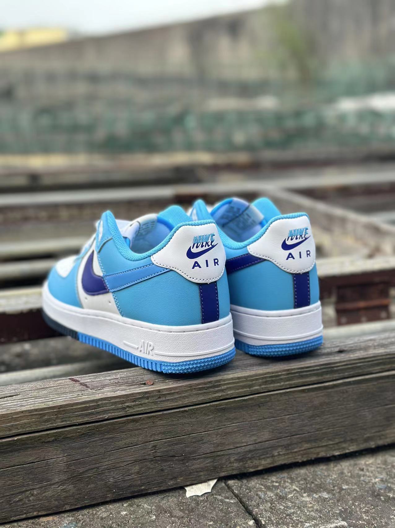 Nike Air Force 1 Low Split "Light Photo Blue"