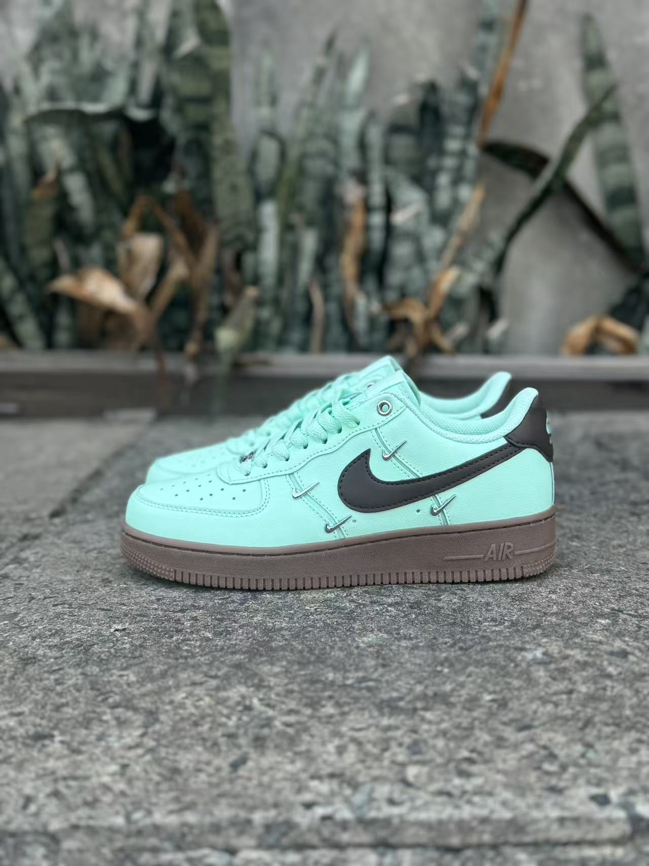 Nike Air Force 1 Low “Chocolate Mint”