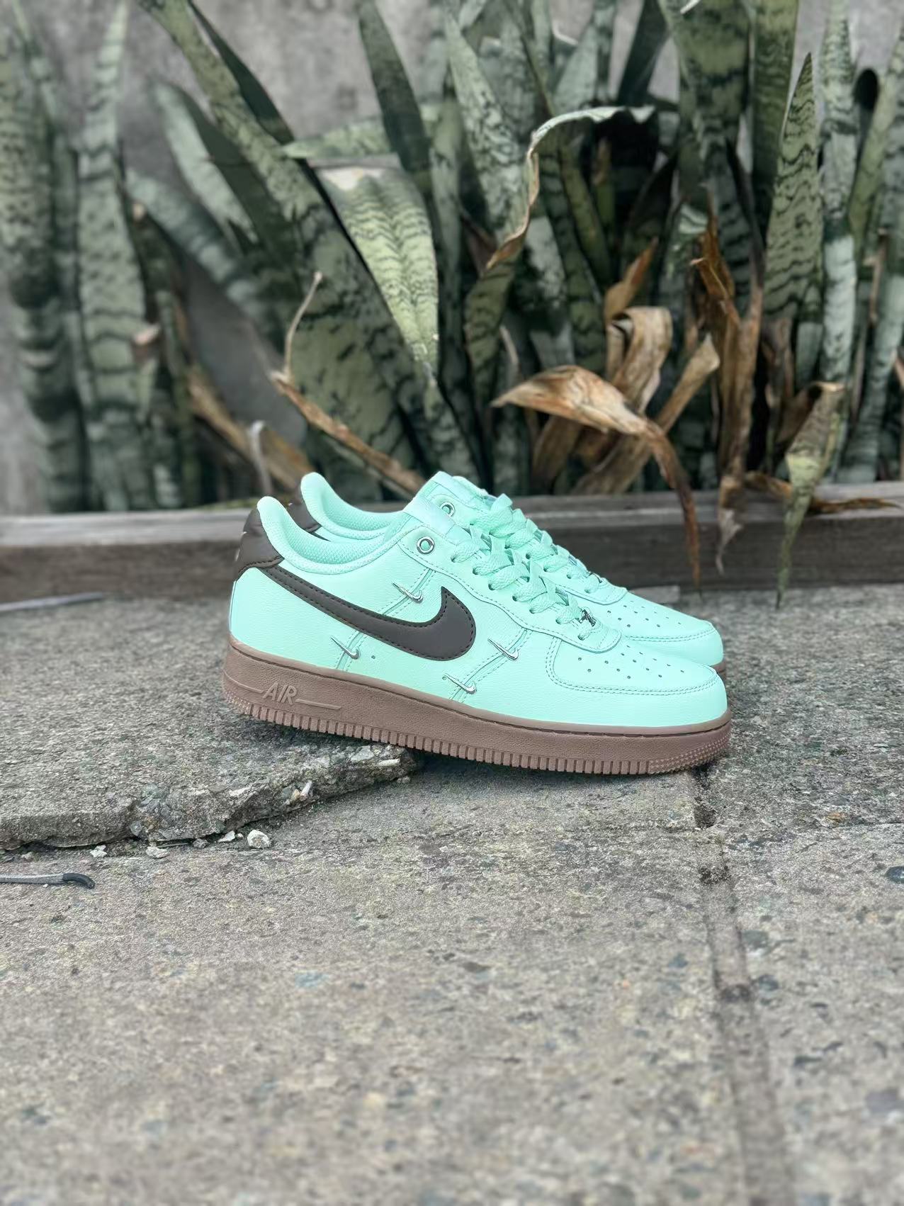 Nike Air Force 1 Low “Chocolate Mint”