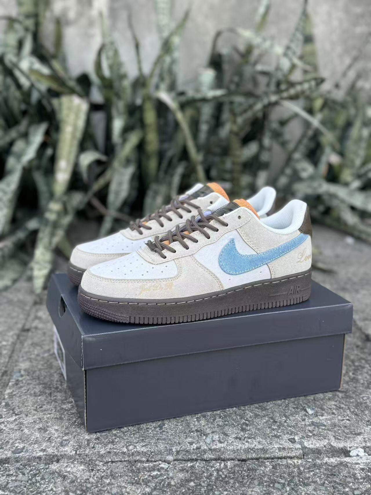Nike Air Force 1 Low “Love & Peace”
