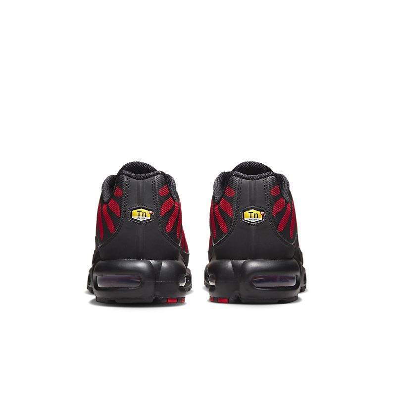 Nike Air Max Plus "Black/University Red"