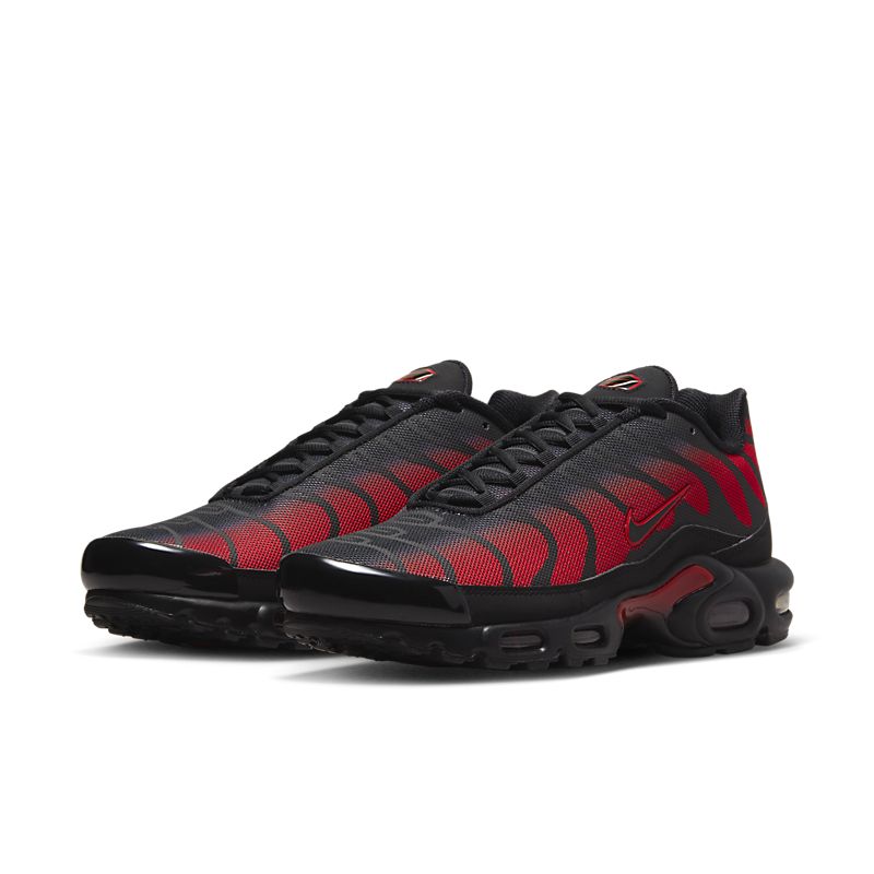 Nike Air Max Plus "Black/University Red"