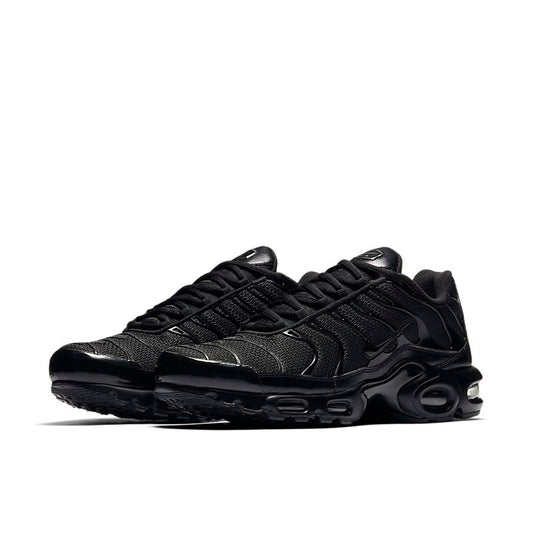 Nike Air Max Plus "Triple Black"