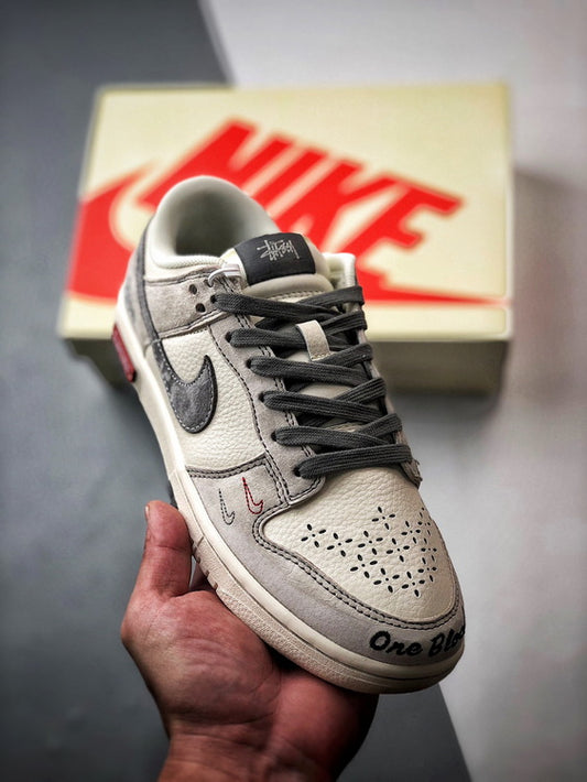 NIKE Dunk Low x Stüssy "On Block at a Time"