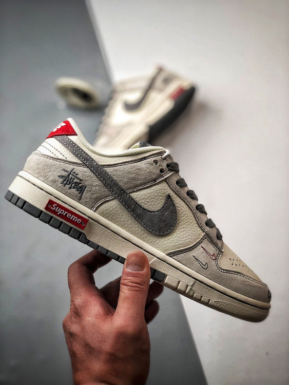 NIKE Dunk Low x Stüssy "On Block at a Time"