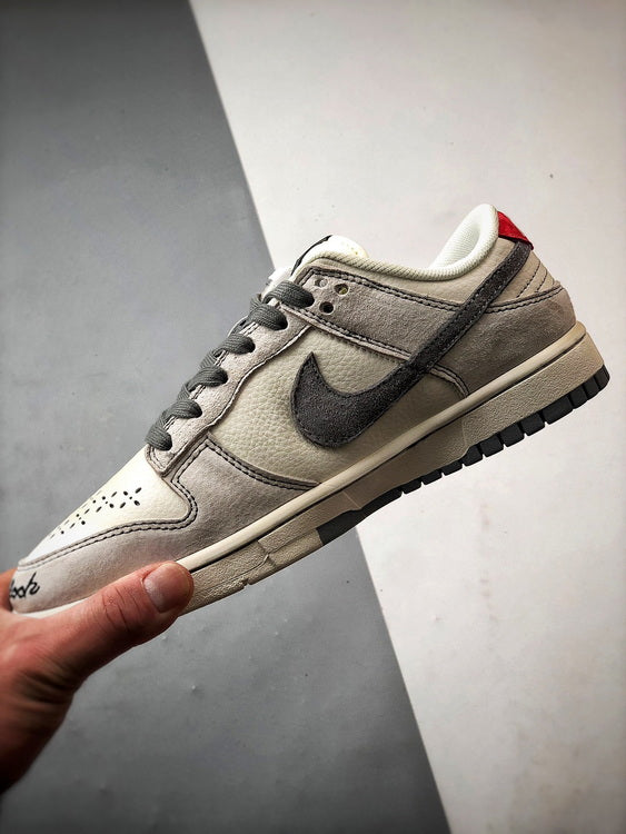 NIKE Dunk Low x Stüssy "On Block at a Time"