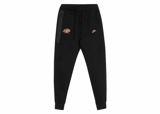 Pantalon Nike Tech Fleece x Syna Central CEE