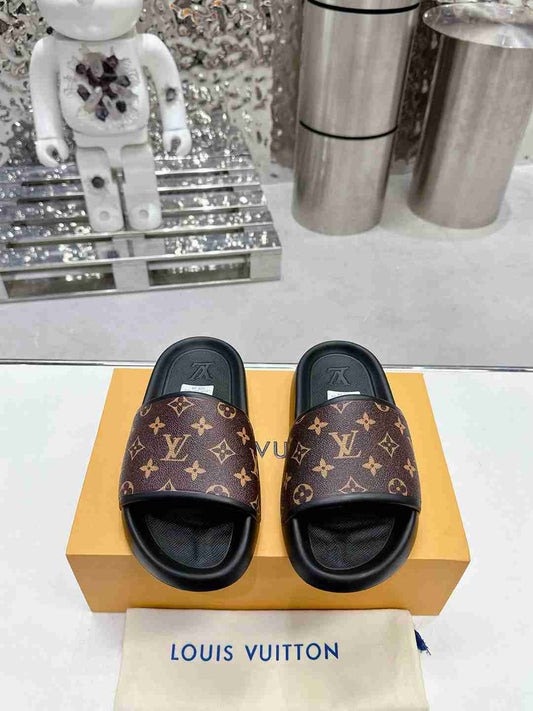 Claquette Louis Vuitton