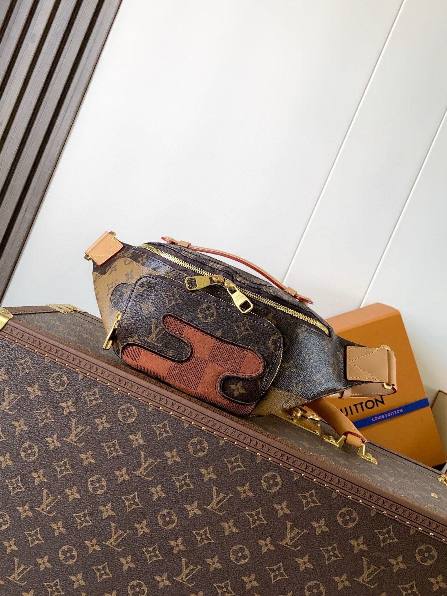 BANANE LOUIS VUITTON