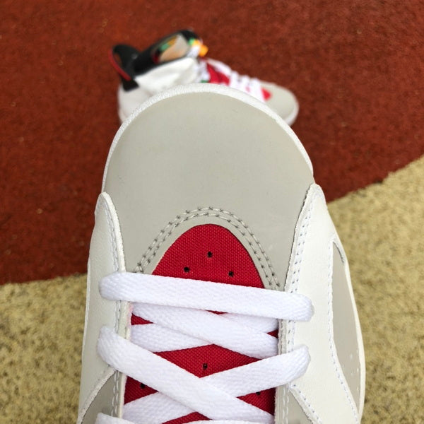Jordan 6 x Hare