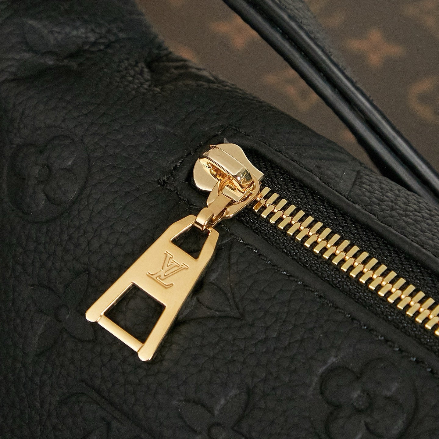 BANANE LOUIS VUITTON