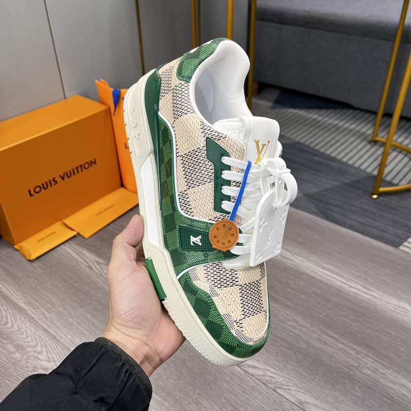 LOUIS VUITTON TRAINER 54