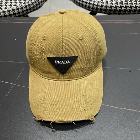 CASQUETTE PRADA