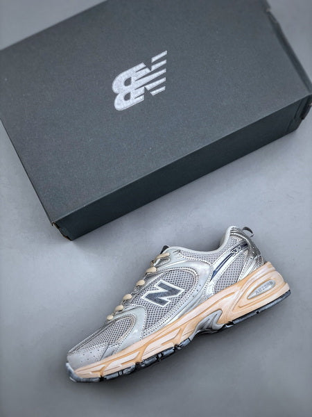 NEW BALANCE 530VS
