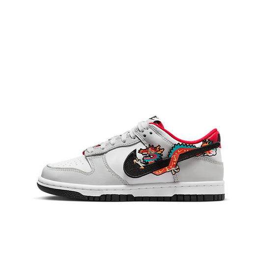NIKE Dunk Low Año del Dragón