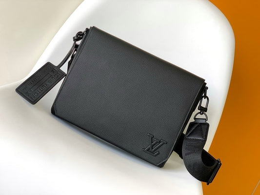 SACOCHE LOUIS VUITTON