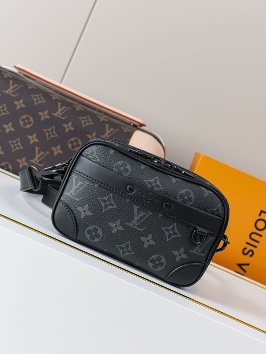 SACOCHE LOUIS VUITTON