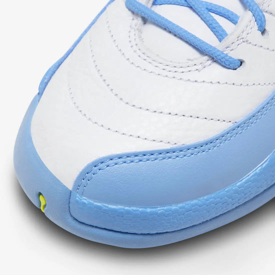 Jordan 12 University Blue
