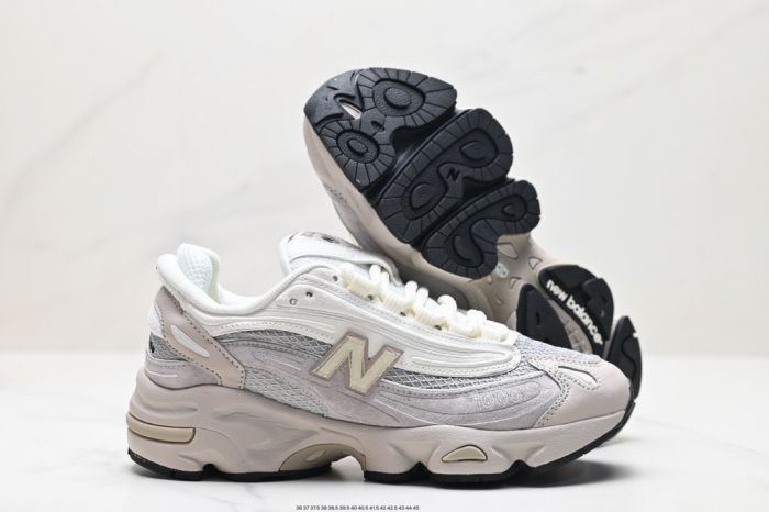 New Balance 1000MB