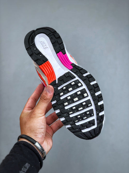 NIKE P-6000 Initiator Running
