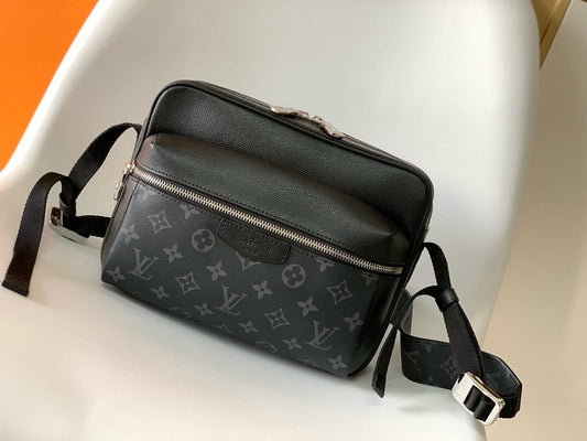 SACOCHE LOUIS VUITTON